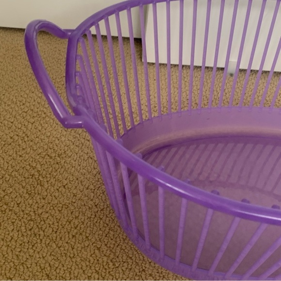 VTG MCM Purple Laundry Basket Retro Mid Century Quality Hard Plastic HTF Handles - Picture 2 of 10